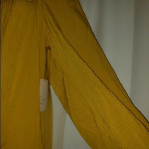 Mustard Yellow Peasant Top - Picture 4 of 10